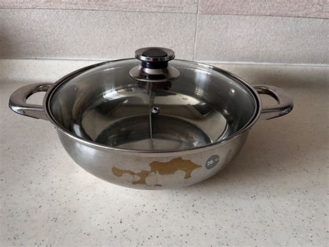 Hot Pot Pan With Central Divider Furniture Home Living Kitchenware Tableware Cookware