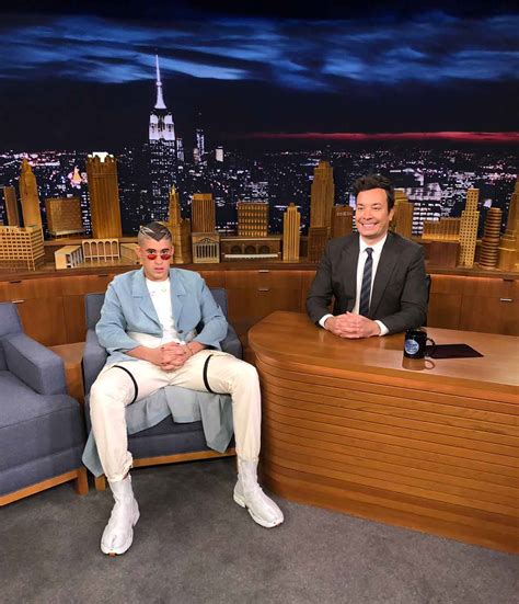 Bad Bunny Hace Su Debut En The Tonight Show Starring Jimmy Fallon