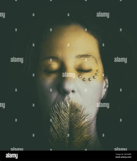 Woman In Gold Stock Photo Alamy