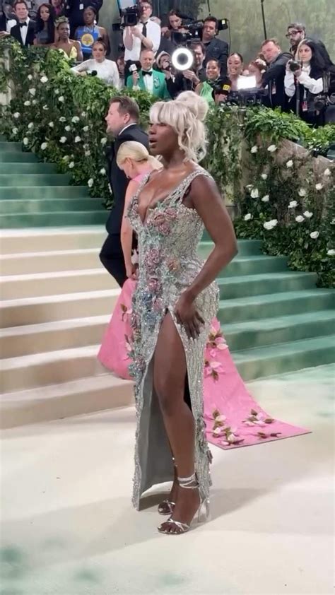 Iconichipstercom On Instagram Aya Nakamura Stuns At The Met Gala 😍😍😍