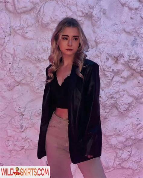 Kerry Ingram Kerry Ingram Nude Instagram Leaked Photo 4
