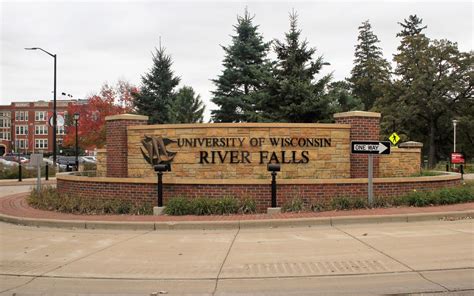 University Of Wisconsin - River Falls | Honor Society