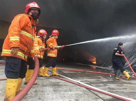 Damkar Pati Akui Kewalahan Padamkan Si Jago Merah Apa Sih Faktor