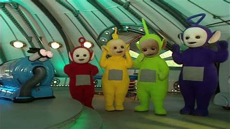 Teletubbies Swimming With Stephanie Us Version With Uk Audio Youtube