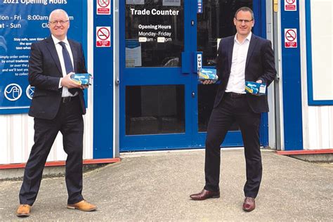 Emerald Partnership Glass And Glazing Products Magazine Ggp