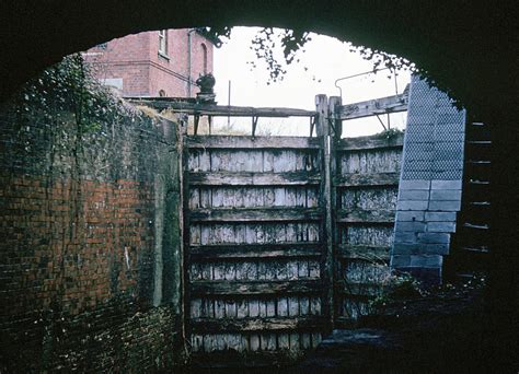 Pike Lock And Bridge Stroudwater History