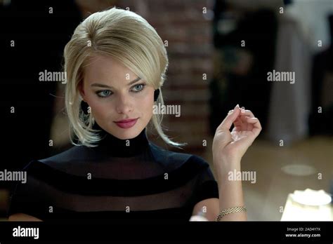 Margot Robbie Reveals Truth About Sexy Wolf Of Wall Street Scene Gold