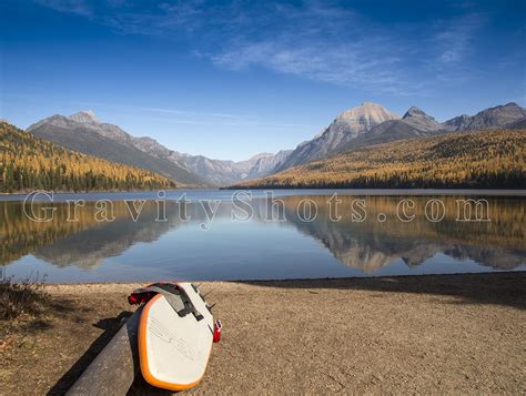 Paddleboard Bowman Lake