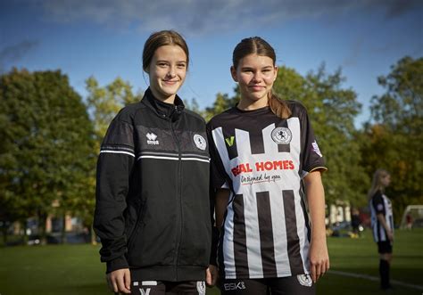 Beal Sponsors Girls Football Team Kit