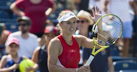 “I felt the love” - Wozniacki on first match back - Tennis Majors