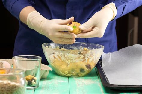 Cocinar Galletas De Avena Con Nueces Y Frutas Confitadas Postre