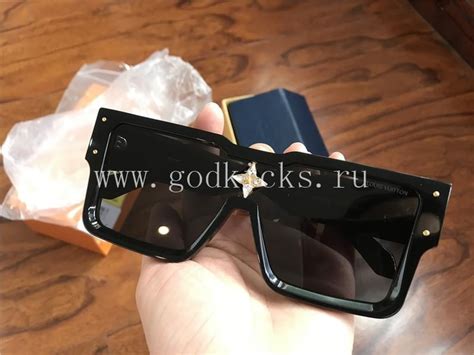 Replica 2023 Louis Vuitton Sunglasses Black from godkicks.ru : r/Replica