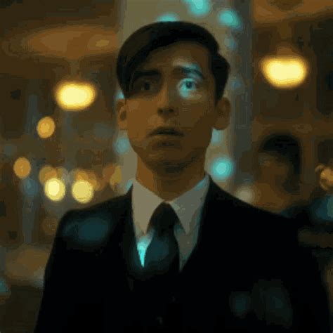 Aidan Gallagher Five Umbrella Academy  Aidan Gallagher Five