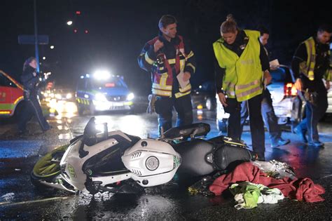 Motorradfahrer Bei Unfall In Wuppertal Verletzt