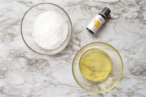 Easy Homemade Salt Scrub Just 4 Simple Ingredients