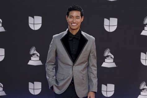 Grammy Latino 2019 Tony Succar Se Quebró Al Ganar Premio Y Dedicó