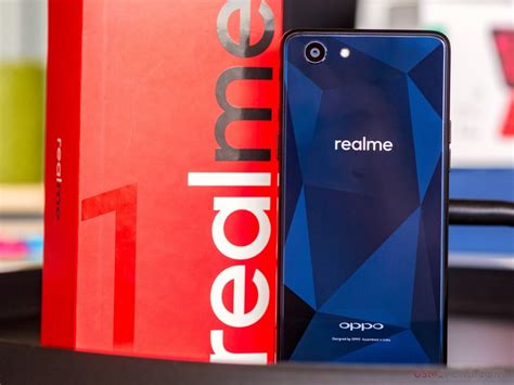 Realme 1 Pictures Official Photos