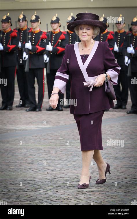 Dutch Queen Beatrix Welcomes Italian President Napolitano Not Pictured