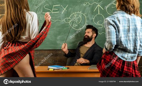 Sexy Education Bearded Sexology Teacher Looks At Two Sexy Female