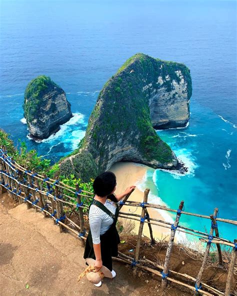 You Gotta See It S Famous Atuh Beach Nusa Penida