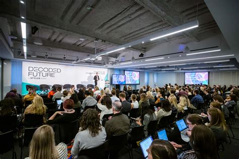 Five Reasons to Send Employees to Industry Conferences - Convene