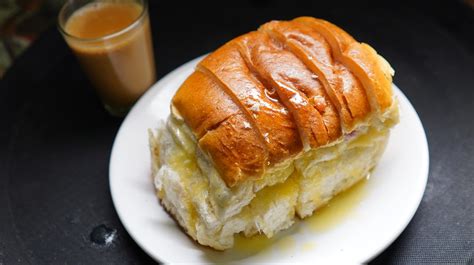 Bun Maska Is The Light And Buttery Treat To Pair With Chai