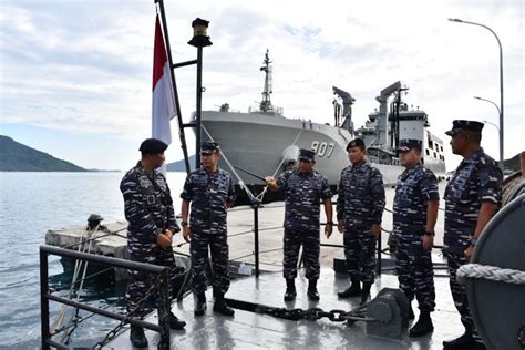 Pangkoarmada Unsur Kapal Perang Di Laut Natuna Harus Benar Benar Siap