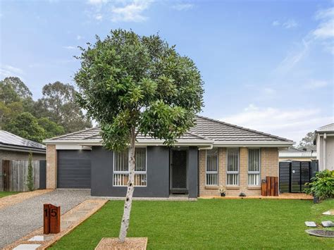 15 28 Amy Street Morayfield Qld 4506 Property Details