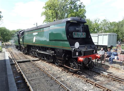 Battle Of Britain Locomotive 257 Marathon Geograph Britain And