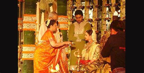 Aishwarya Rai- Abhishek Bachchan celebrate 9th wedding anniversary ...