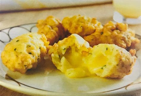 Bolinho De Arroz Queijo