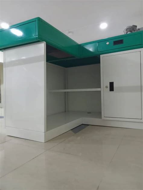 Stainless Steel L Shape Cash Counter For Supermarket At ₹ 20000piece