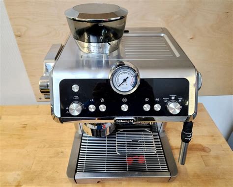 DeLonghi La Specialista Espressomaschine EC9335 M Kaufen Auf Ricardo