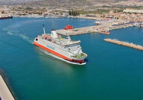 Balearia consolida la conexión marítima diaria entre el Puerto de