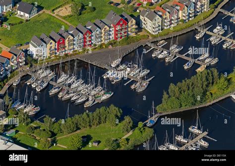 Greifswalder Hafen Fotos Und Bildmaterial In Hoher Auflösung Alamy