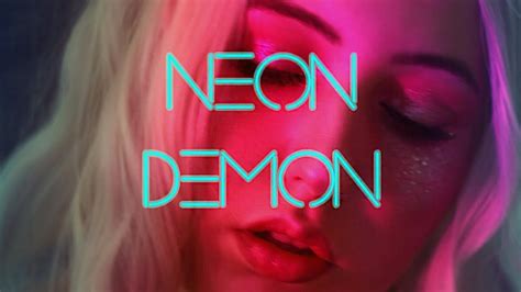 NEON DEMON | Неоновый демон: блестки | Макияж из фильма | Alice.k - YouTube