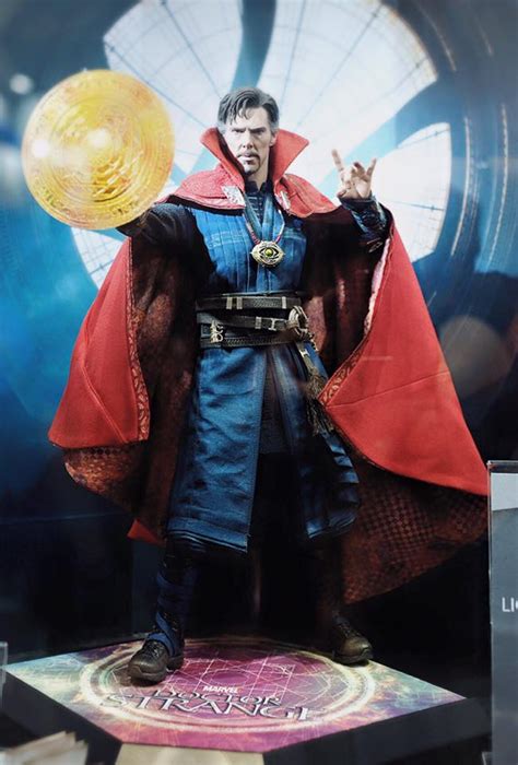 Boneco Do Doutor Estranho Revelado Pela Hot Toys Universo Marvel 616