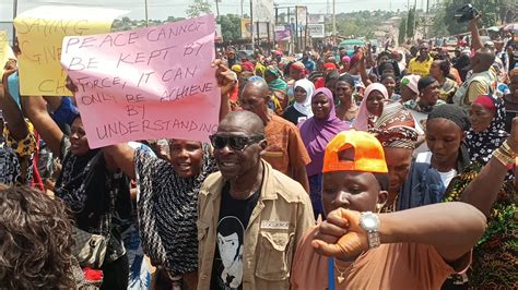 Edo Shaibu S Kinsmen Stage Protest Against Edo Assembly