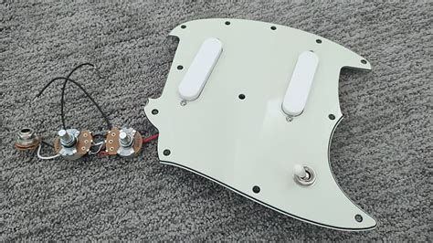 Fender Player Mustang Loaded Pickguard Reverb