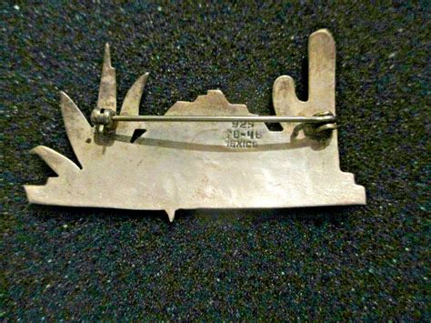 Artisan Made Mexican Pin Sterling Silver Hallmarke Gem