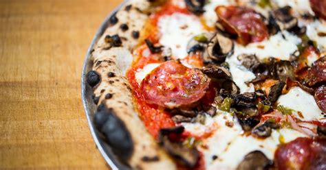 16 Superb Local Pizzerias to Order Delivery Instead of the Big Chains ...