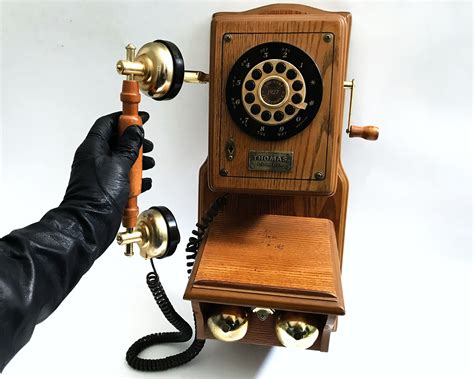 Vintage Wall Telephone Thomas Collectors Edition Reproduction Of A