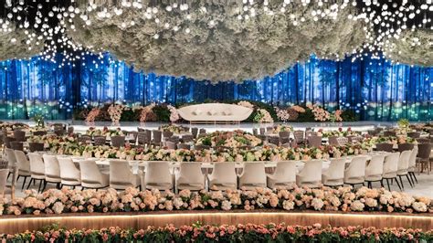 Thousands Of Flowers Used To Decorate This Wedding In Qatar ! - Wedding ...