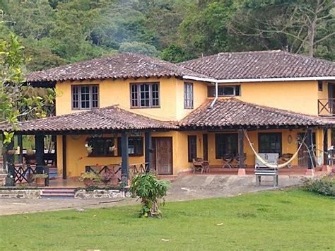 Casas De Campo En La Sierra TIKINTI