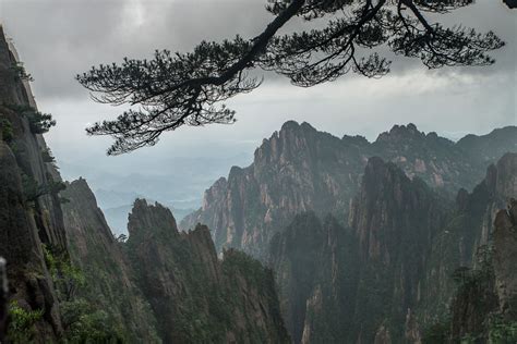 Best hiking in China: Huangshan mountain ultimate guide | Max travel blog