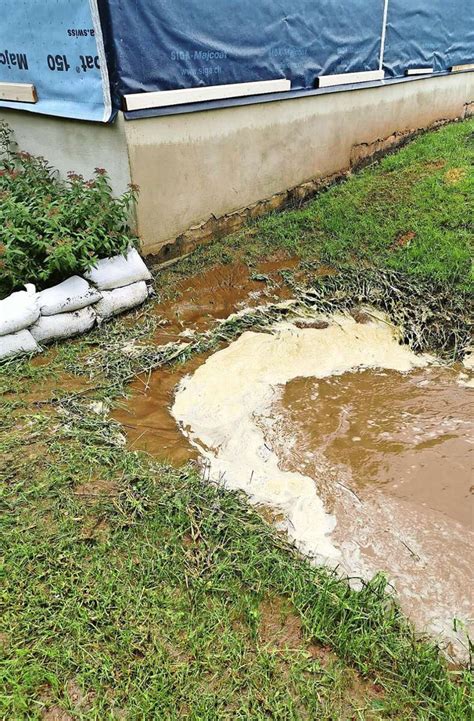 Unwetter Im Ilm Kreis Überflutete Straßen Und Vollgelaufene Keller