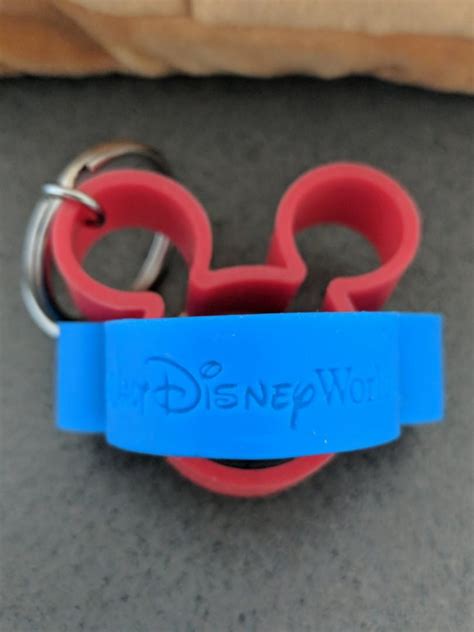 Walt Disney World Key Chains Hobbies Toys Memorabilia