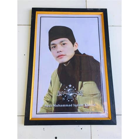 Jual Hiasan Dinding Cetak Poster Gus Iqdam Plus Bingkai Shopee Indonesia