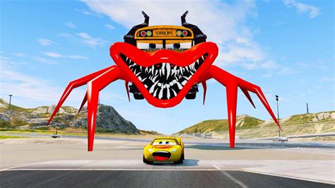 Epic Escape From Giant Miss Fritter Head Eater Lightning Mcqueen Vs