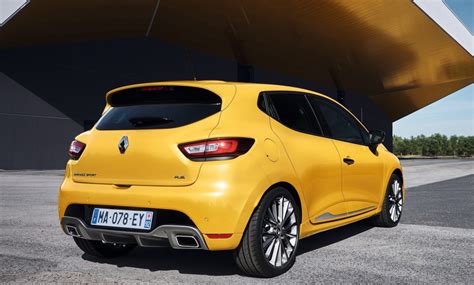 Renault Clio R S Unveiled With Light Facelift Performancedrive